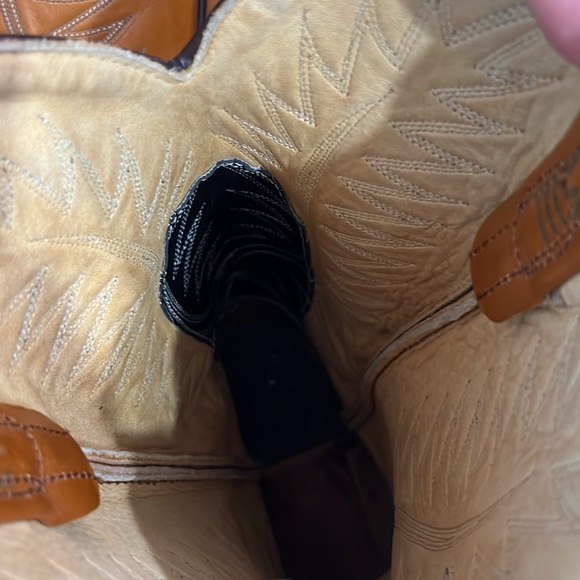 Brown Alligator Print Leather Cowboy Boots - Picture 7 of 9